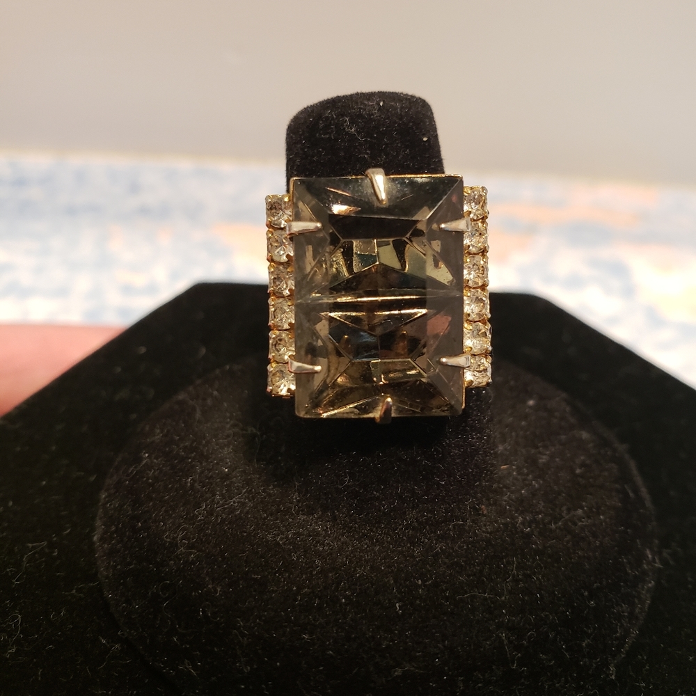 Vintage Rhinestone Ring